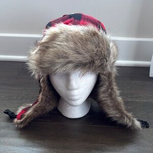 Igloos Trapper Hat,Buffalo plaid,faux fur,quilt fleece lined,adjust w/bungee tie